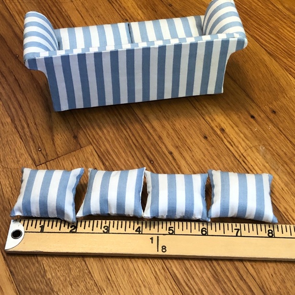 Miniature Sofa - Picture 4 of 15